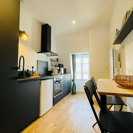 Apartment Le Henri Cocoon In The Heart Of Les Halles