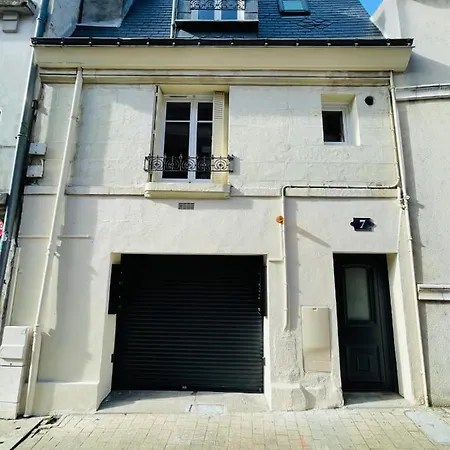 Le Henri Cocoon In The Heart Of Les Halles Tours