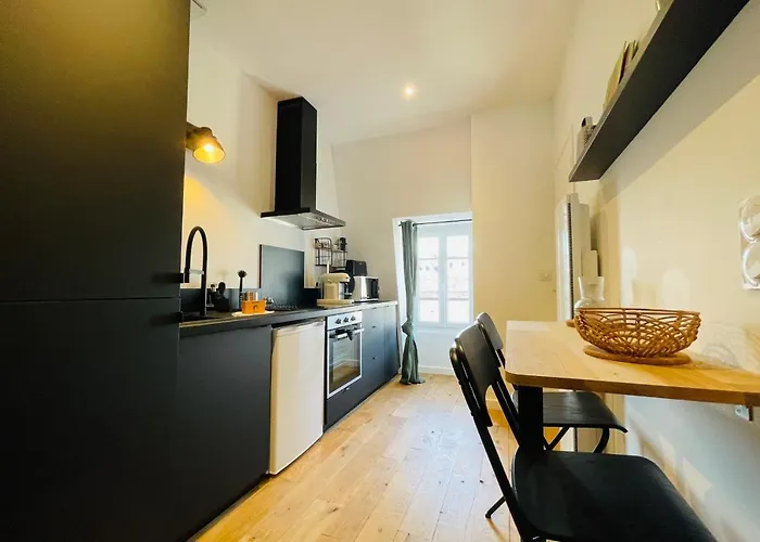 Apartament Le Henri Cocoon In The Heart Of Les Halles