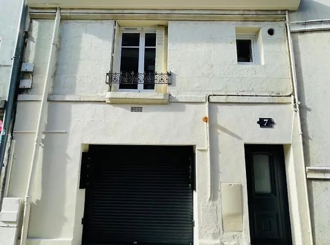 Le Henri Cocoon In The Heart Of Les Halles Tours